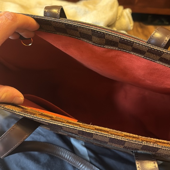 Louis Vuitton bag - Picture 2 of 3